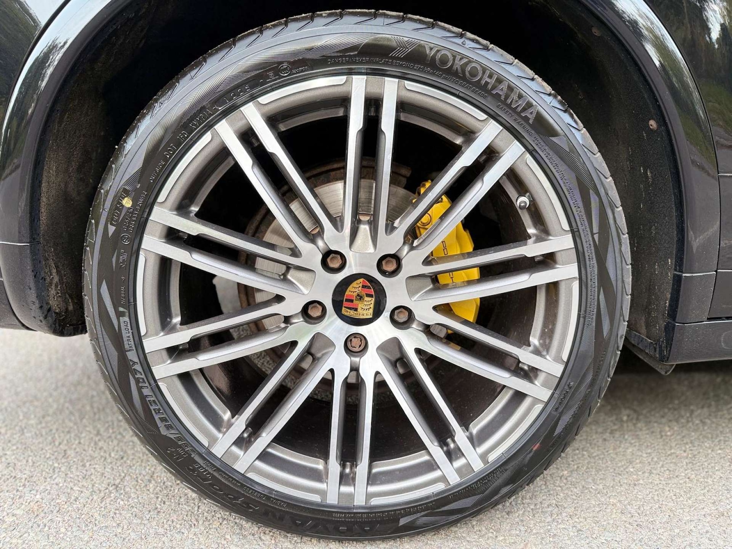 Used Porsche Cayenne 2016 for sale - 76602061: Photo 34