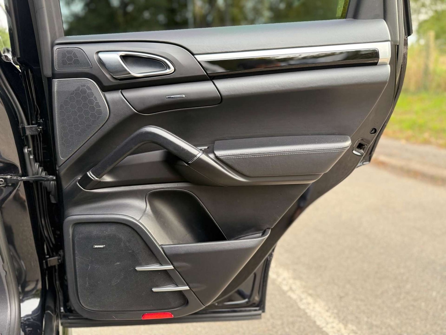 Used Porsche Cayenne 2016 for sale - 76602061: Photo 41