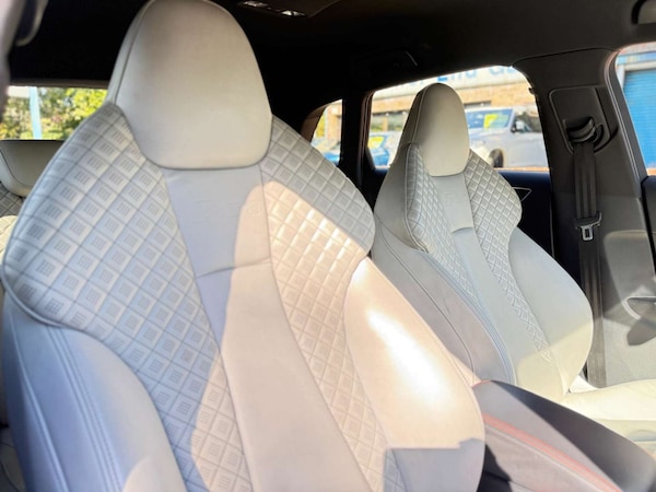Used Audi RS3 2017 for sale - 76182686: Photo 11