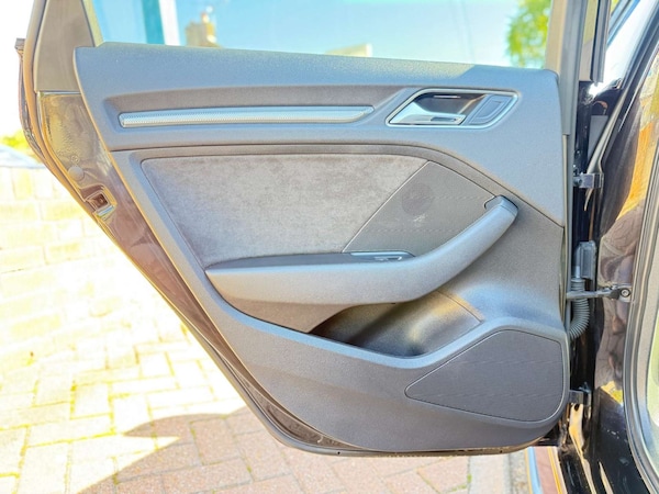 Used Audi RS3 2017 for sale - 76182686: Photo 45