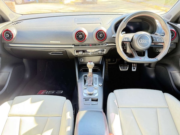Used Audi RS3 2017 for sale - 76182686: Photo 7