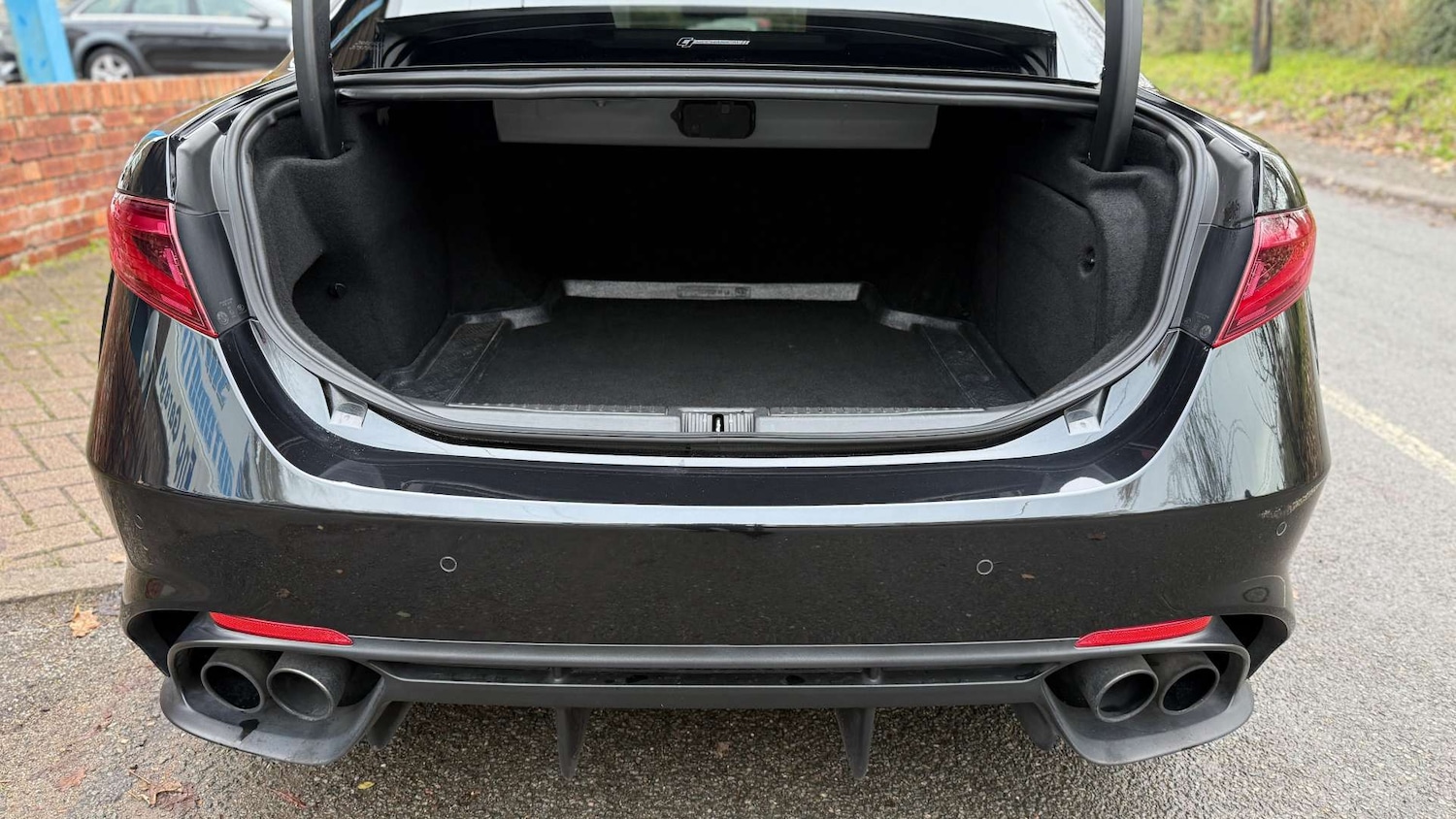 Used Alfa Romeo Giulia 2018 for sale - 76720460: Photo 16