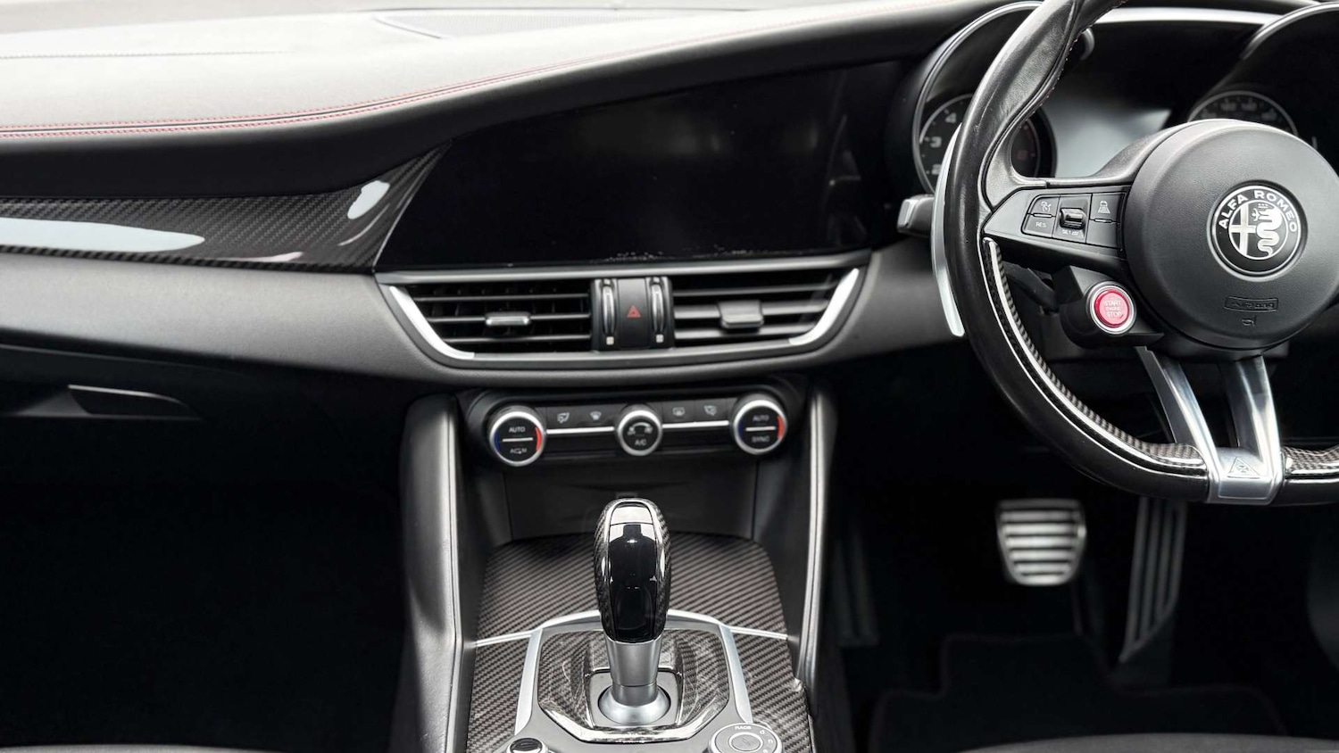 Used Alfa Romeo Giulia 2018 for sale - 76720460: Photo 7