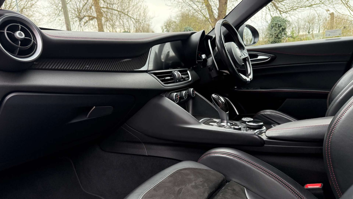 Used Alfa Romeo Giulia 2018 for sale - 76720460: Photo 9