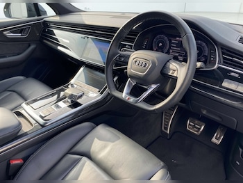 Used Audi Q7 2020 for sale - 78758479: Photo
