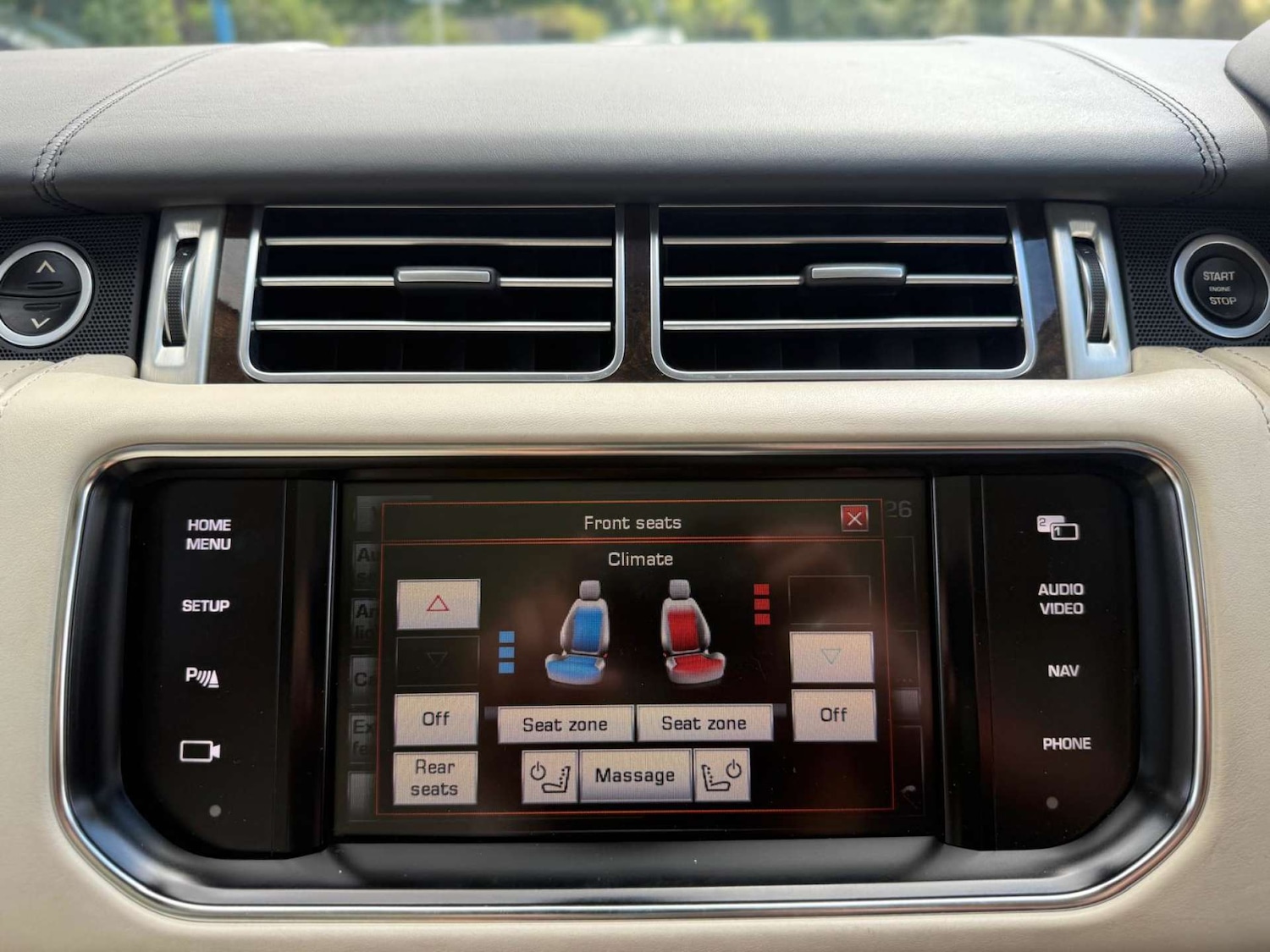 Used Land Rover Range Rover 2015 for sale - 76686716: Photo 32