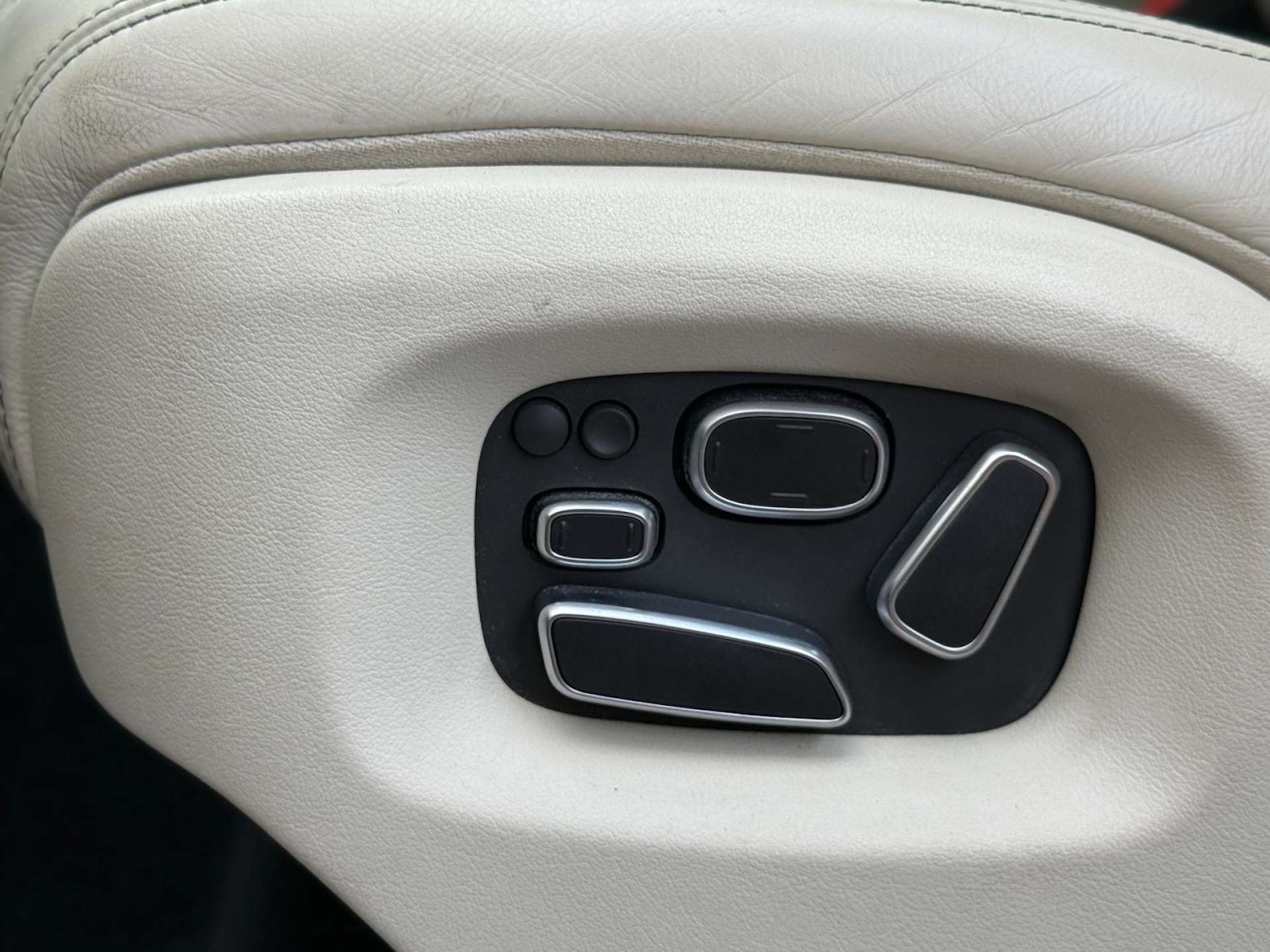 Used Land Rover Range Rover 2015 for sale - 76686716: Photo 65