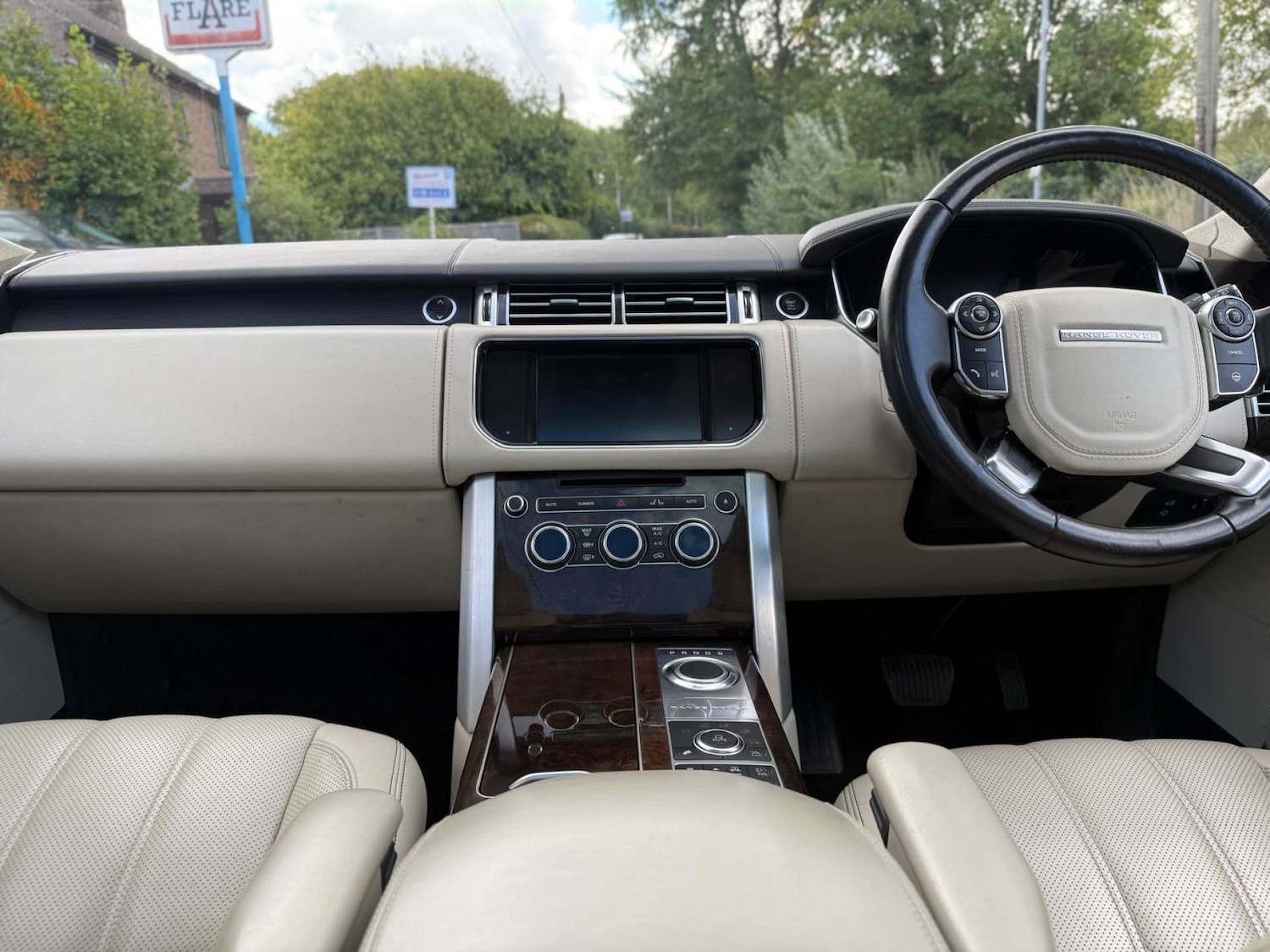 Used Land Rover Range Rover 2015 for sale - 76686716: Photo 7