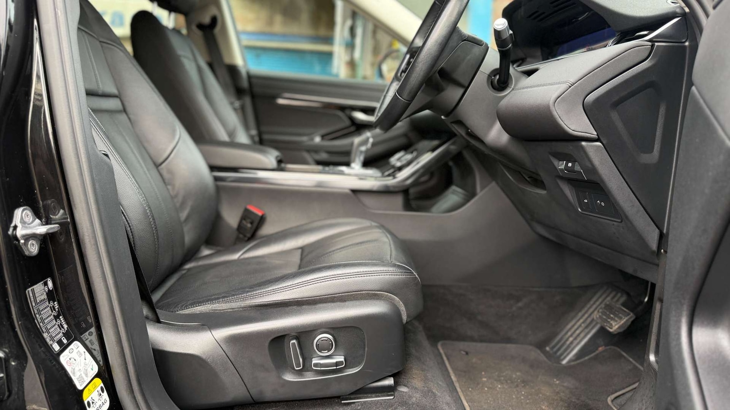 Used Land Rover Range Rover Evoque 2021 for sale - 77469827: Photo 5