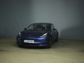 Used Tesla Model 3 2019 for sale - 75557521: Photo