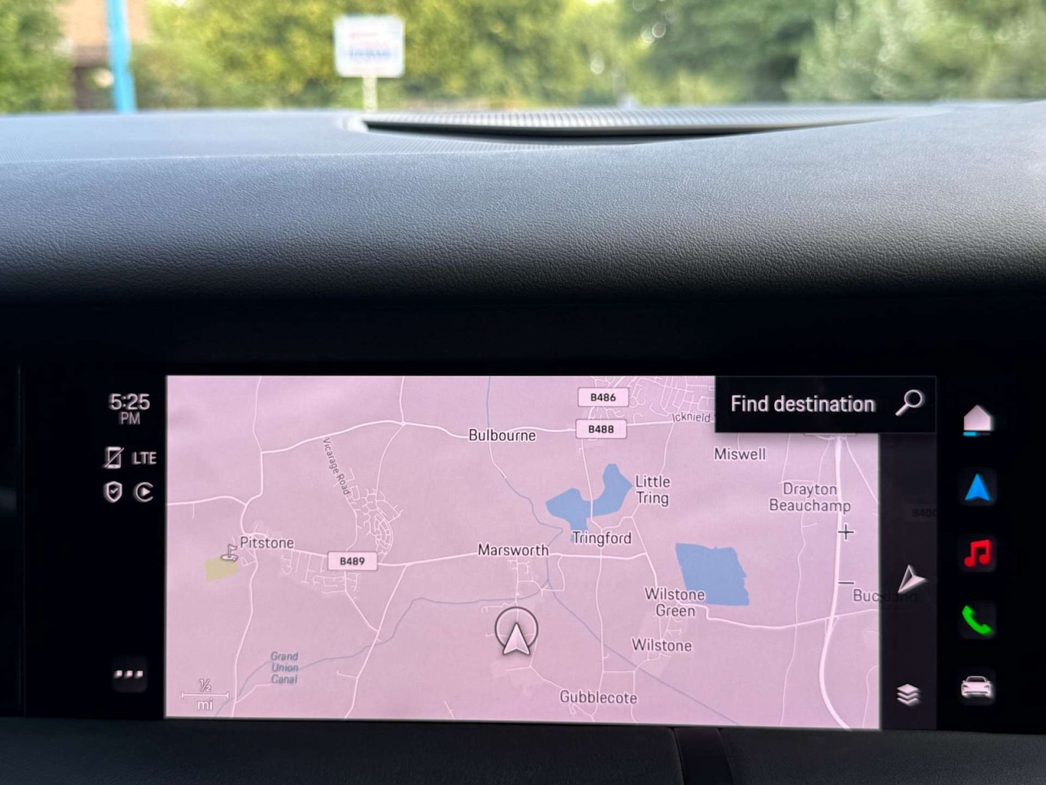 Vehicle 29