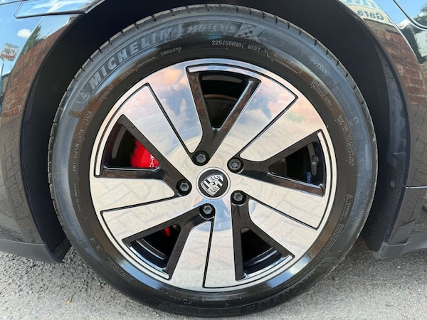 Used Porsche Taycan 2022 for sale - 75560303: Photo 44