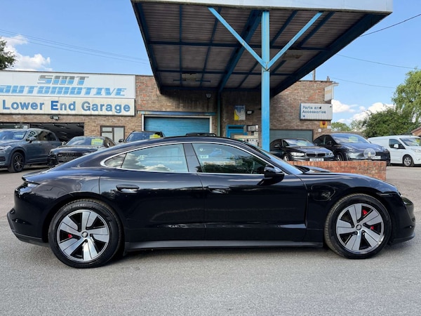 Used Porsche Taycan 2022 for sale - 75560303: Photo 50