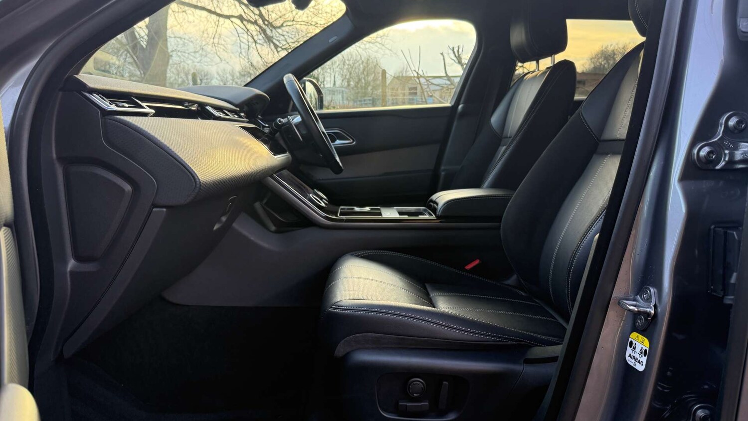 Used Land Rover Range Rover Velar 2020 for sale - 77494145: Photo 12