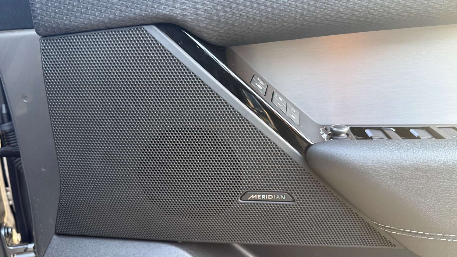 Used Land Rover Range Rover Velar 2020 for sale - 77494145: Photo 40