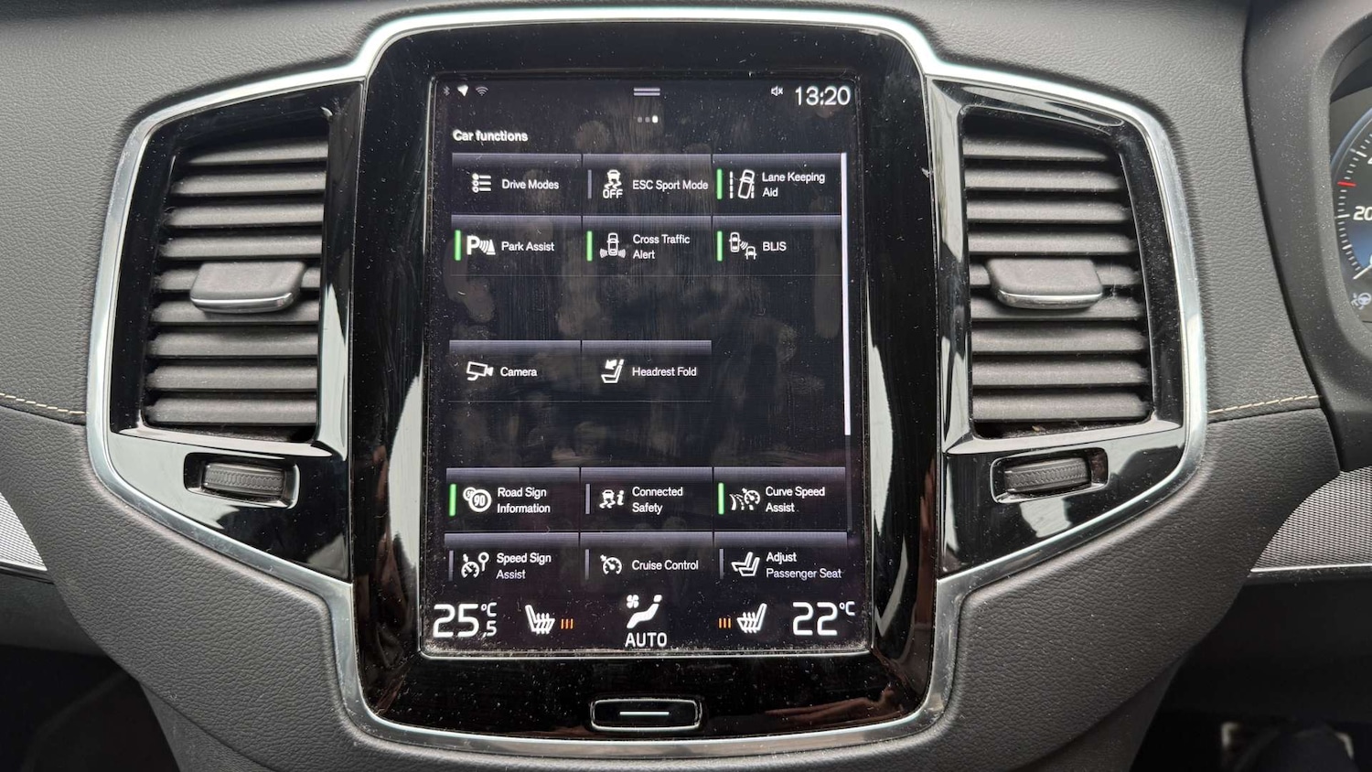 Used Volvo XC90 2022 for sale - 78061468: Photo 21