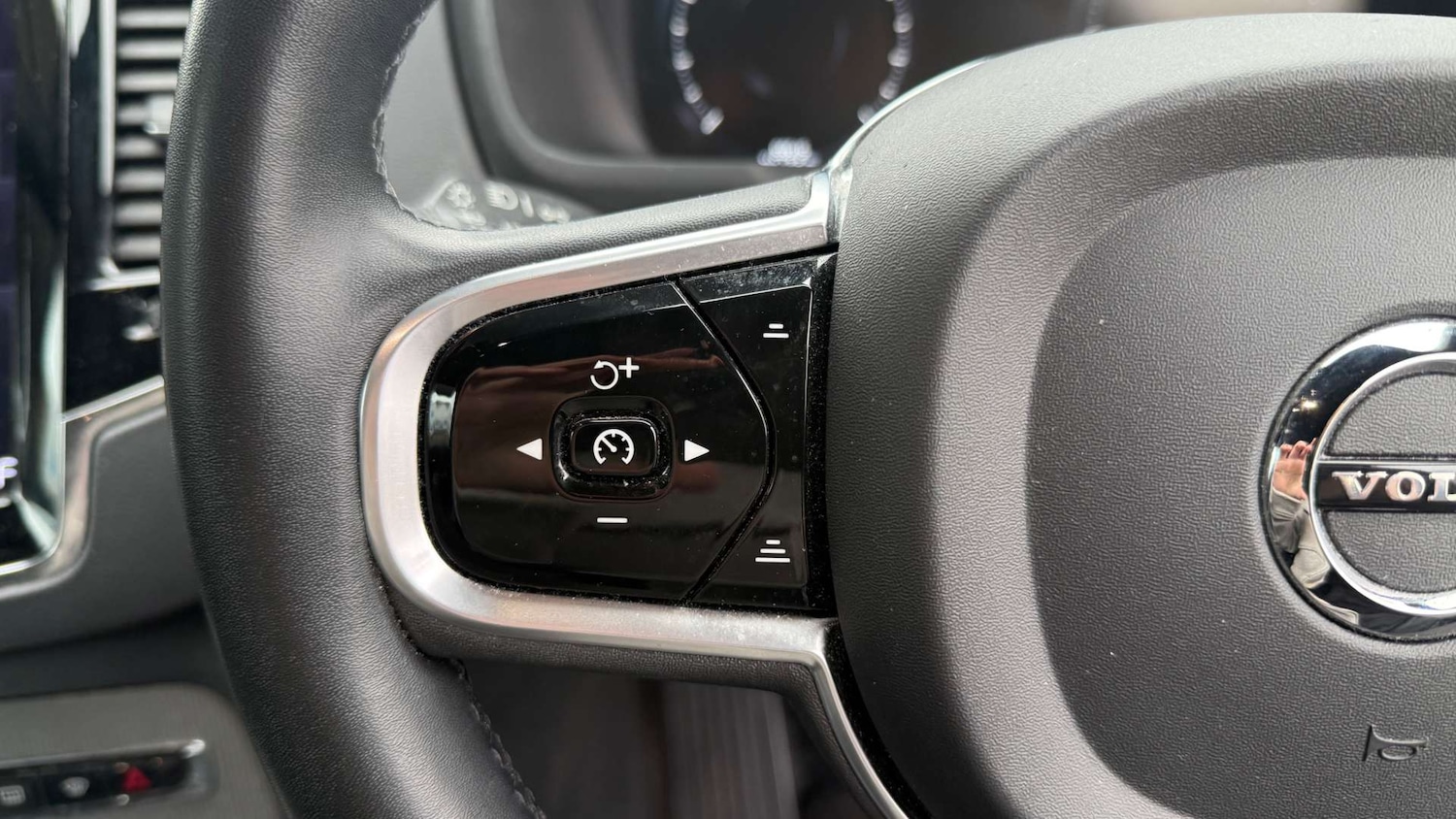 Used Volvo XC90 2022 for sale - 78061468: Photo 33