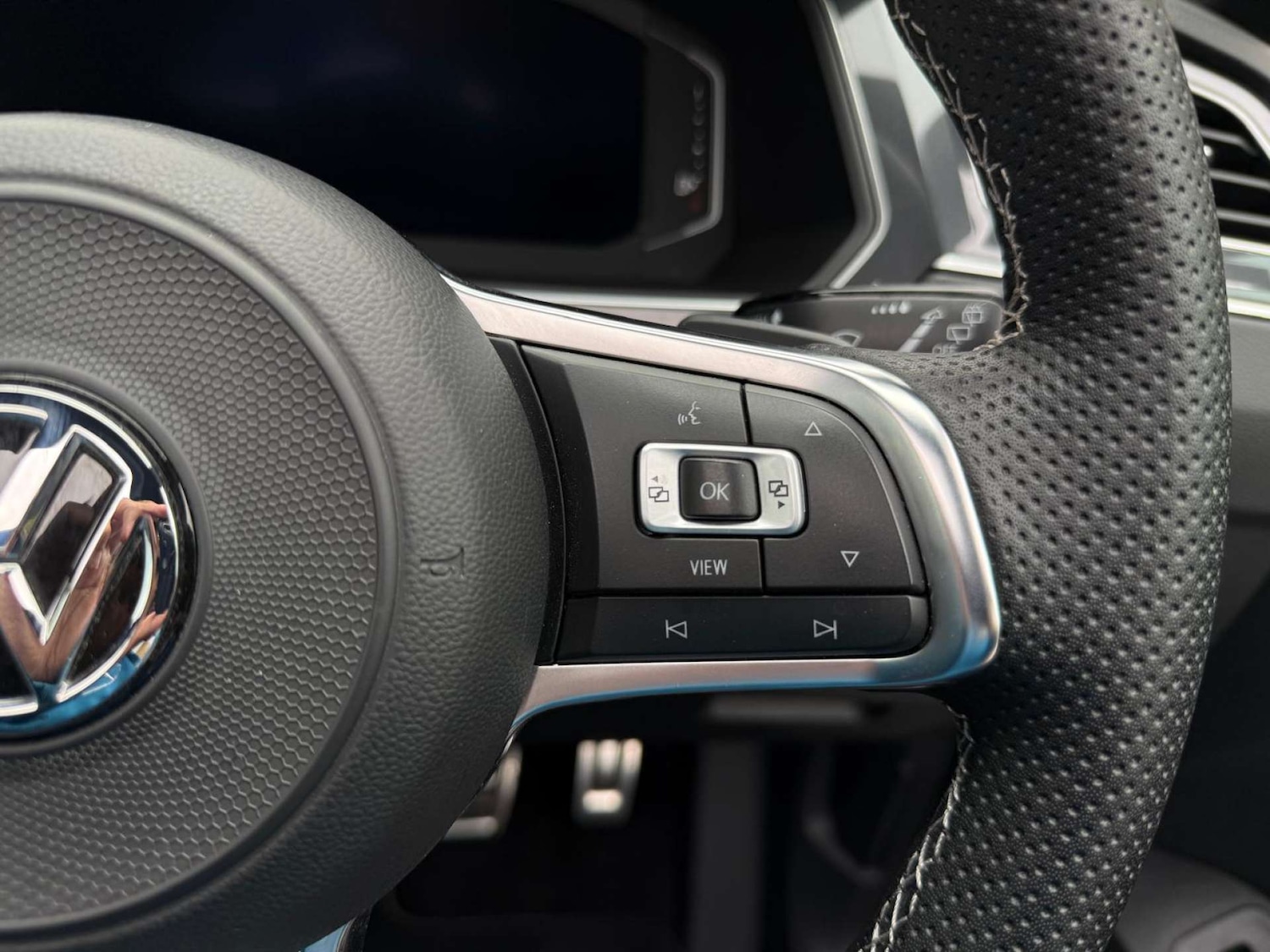 Used Volkswagen Tiguan 2019 for sale - 76280386: Photo 35