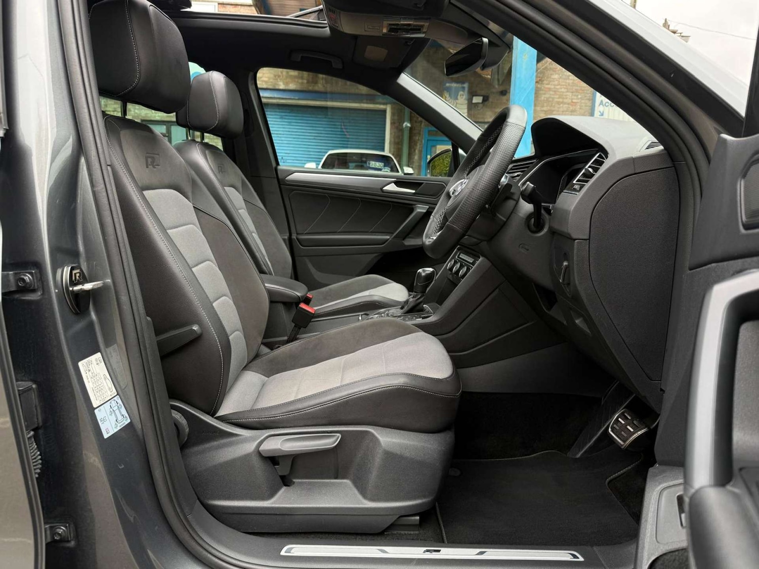 Used Volkswagen Tiguan 2019 for sale - 76280386: Photo 4