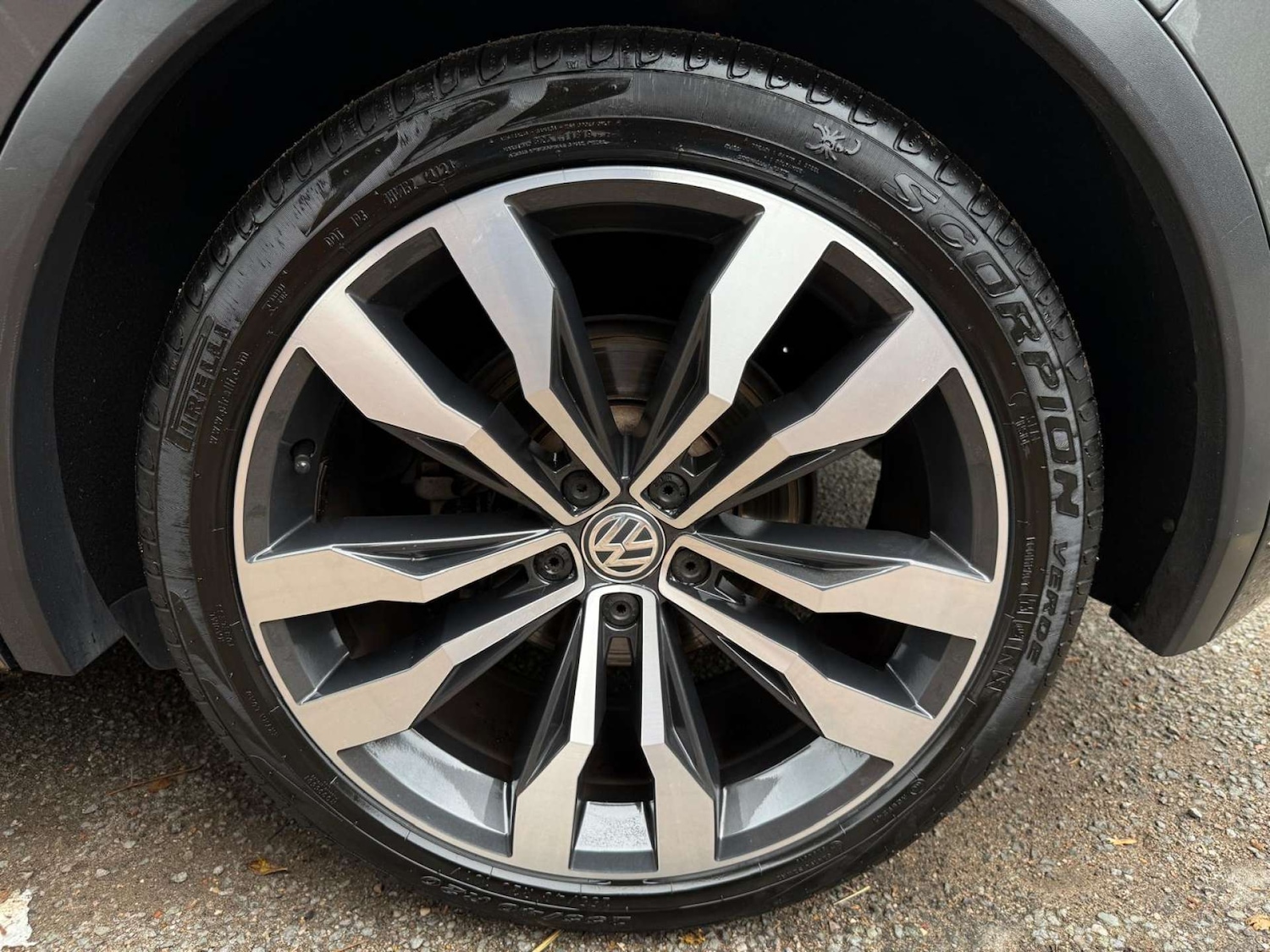 Used Volkswagen Tiguan 2019 for sale - 76280386: Photo 41