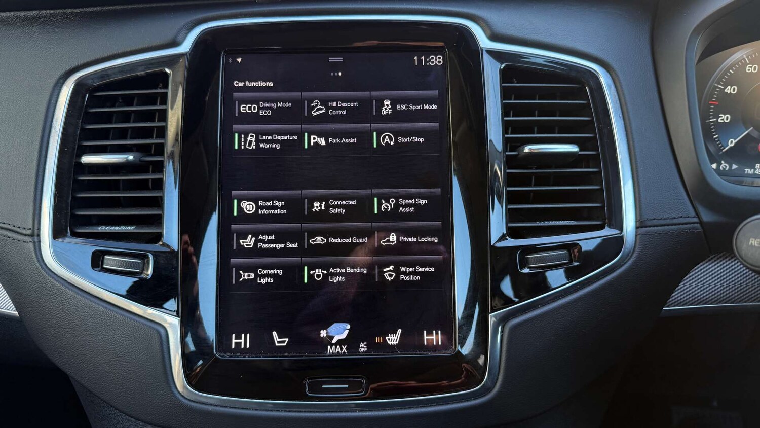 Used Volvo XC90 2015 for sale - 78011957: Photo 27