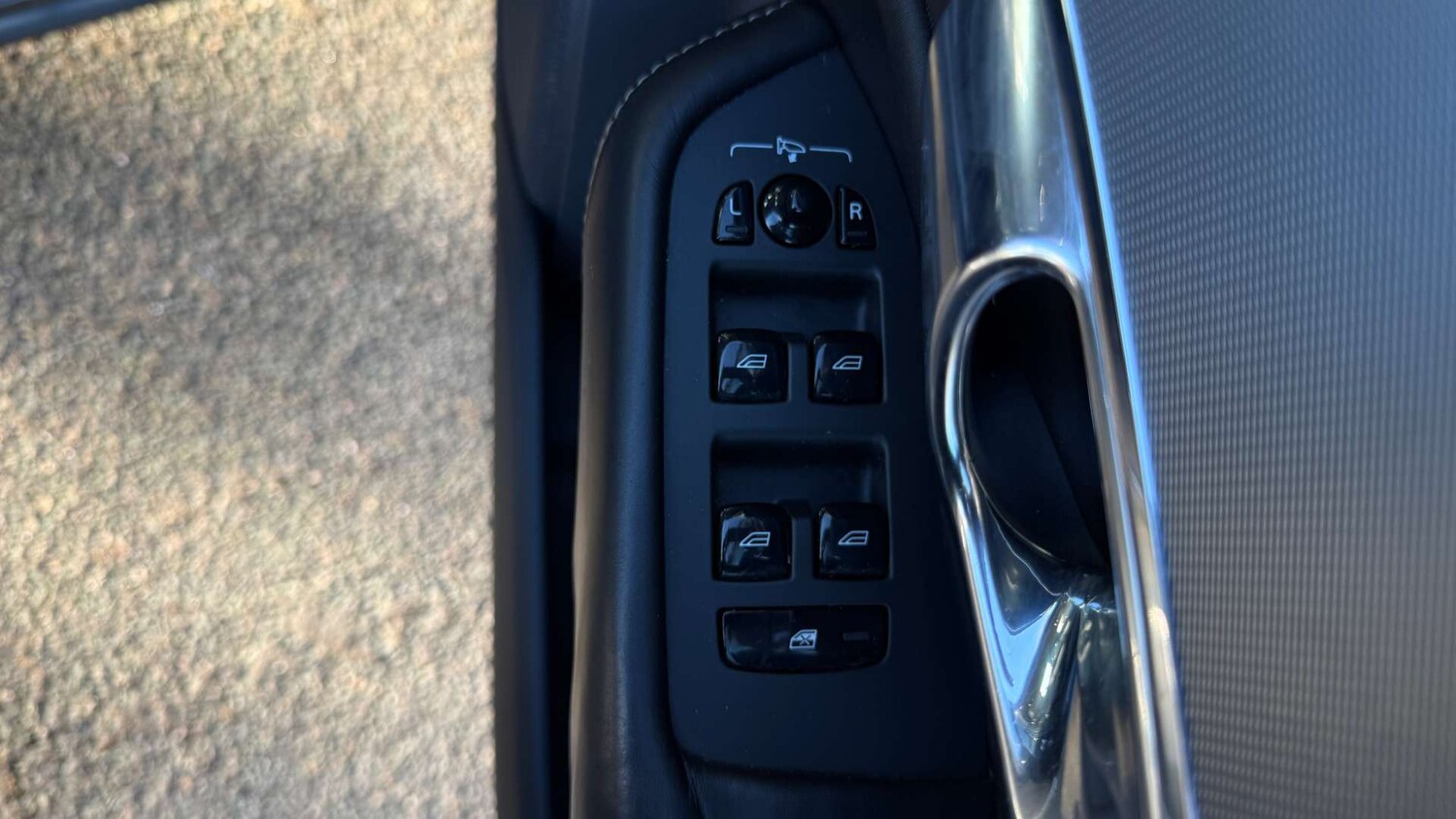 Used Volvo XC90 2015 for sale - 78011957: Photo 36