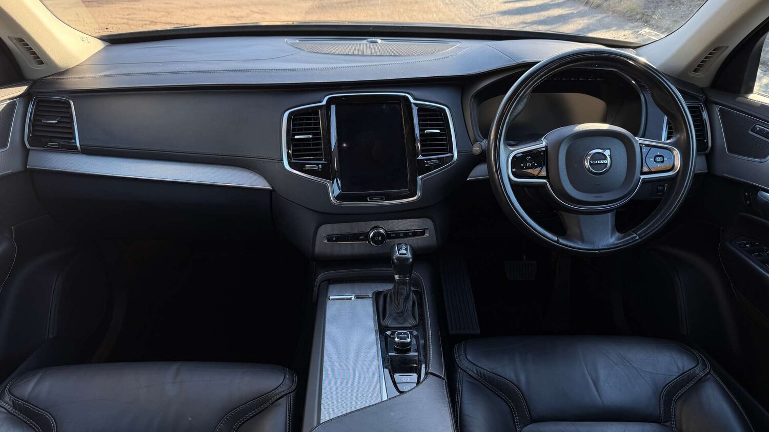 Used Volvo XC90 2015 for sale - 78011957: Photo 8