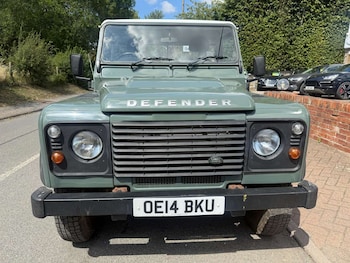Used Land Rover Defender 110 2014 for sale - 75525630: Photo
