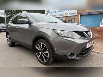 Used Nissan Qashqai 2015 for sale - 79739047: Photo