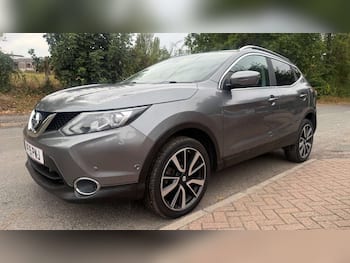 Used Nissan Qashqai 2015 for sale - 79739047: Photo