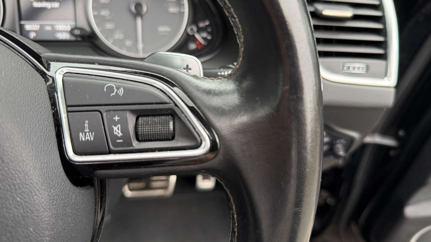 Used Audi Q5 2017 for sale - 77049109: Photo 32