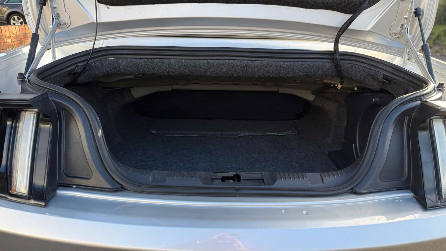 Used Ford Mustang 2017 for sale - 76694790: Photo 15