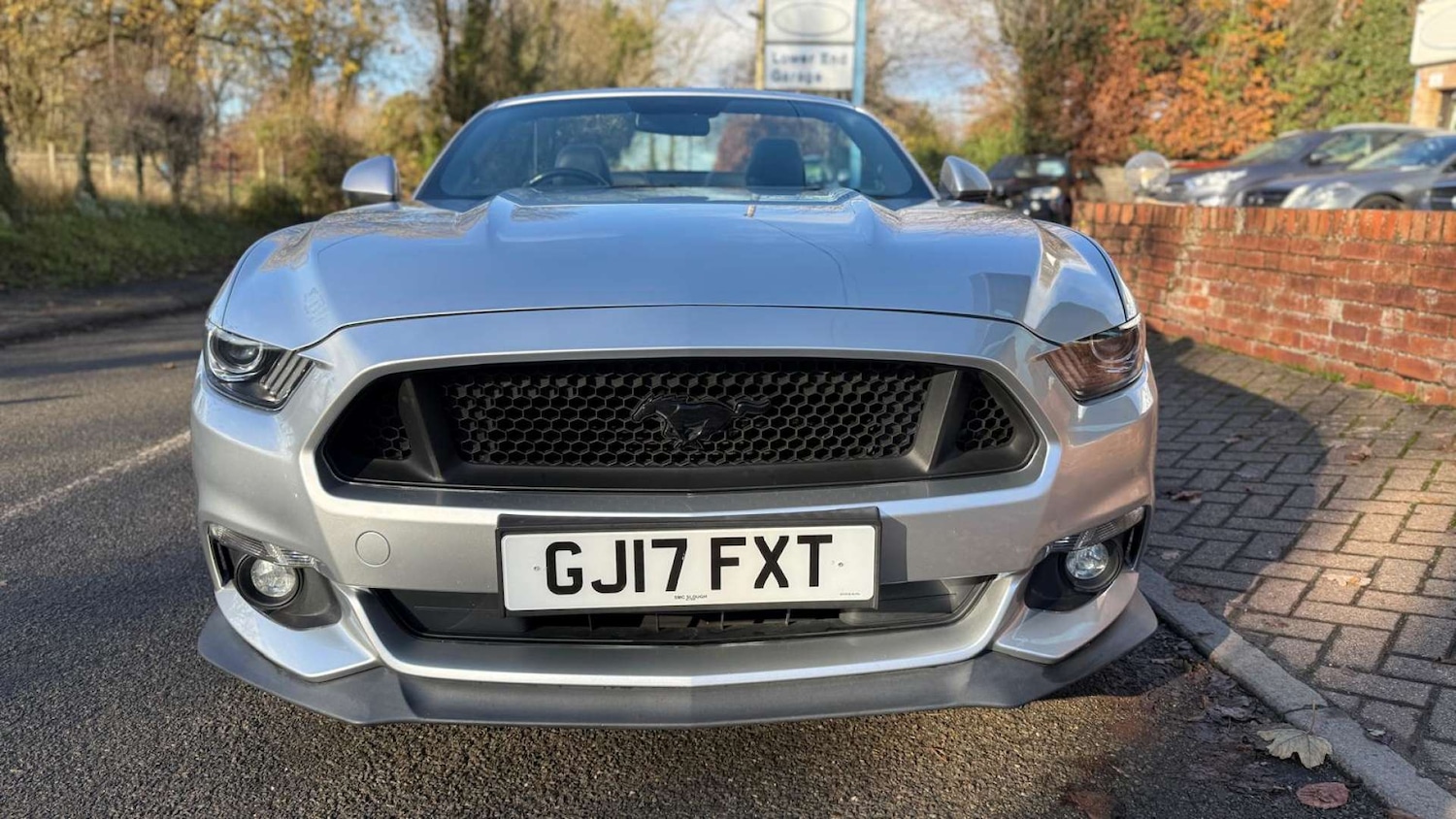 Used Ford Mustang 2017 for sale - 76694790: Photo 2