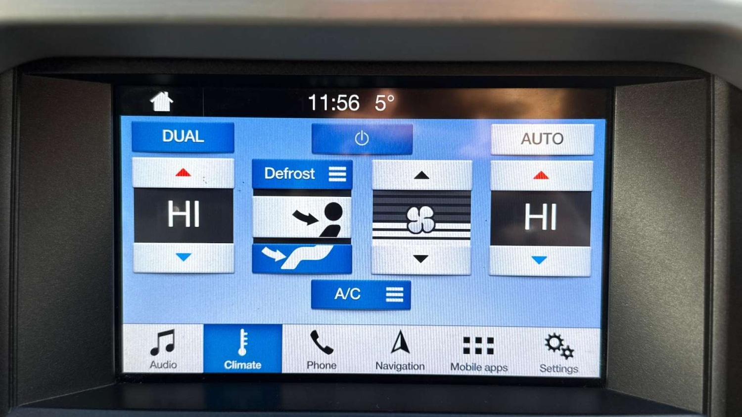 Used Ford Mustang 2017 for sale - 76694790: Photo 32