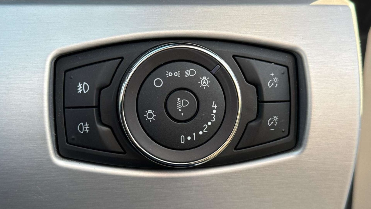 Used Ford Mustang 2017 for sale - 76694790: Photo 40