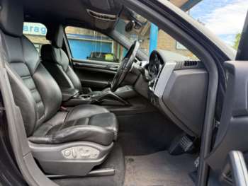 Used Porsche Cayenne 2013 for sale - 75019790: Photo