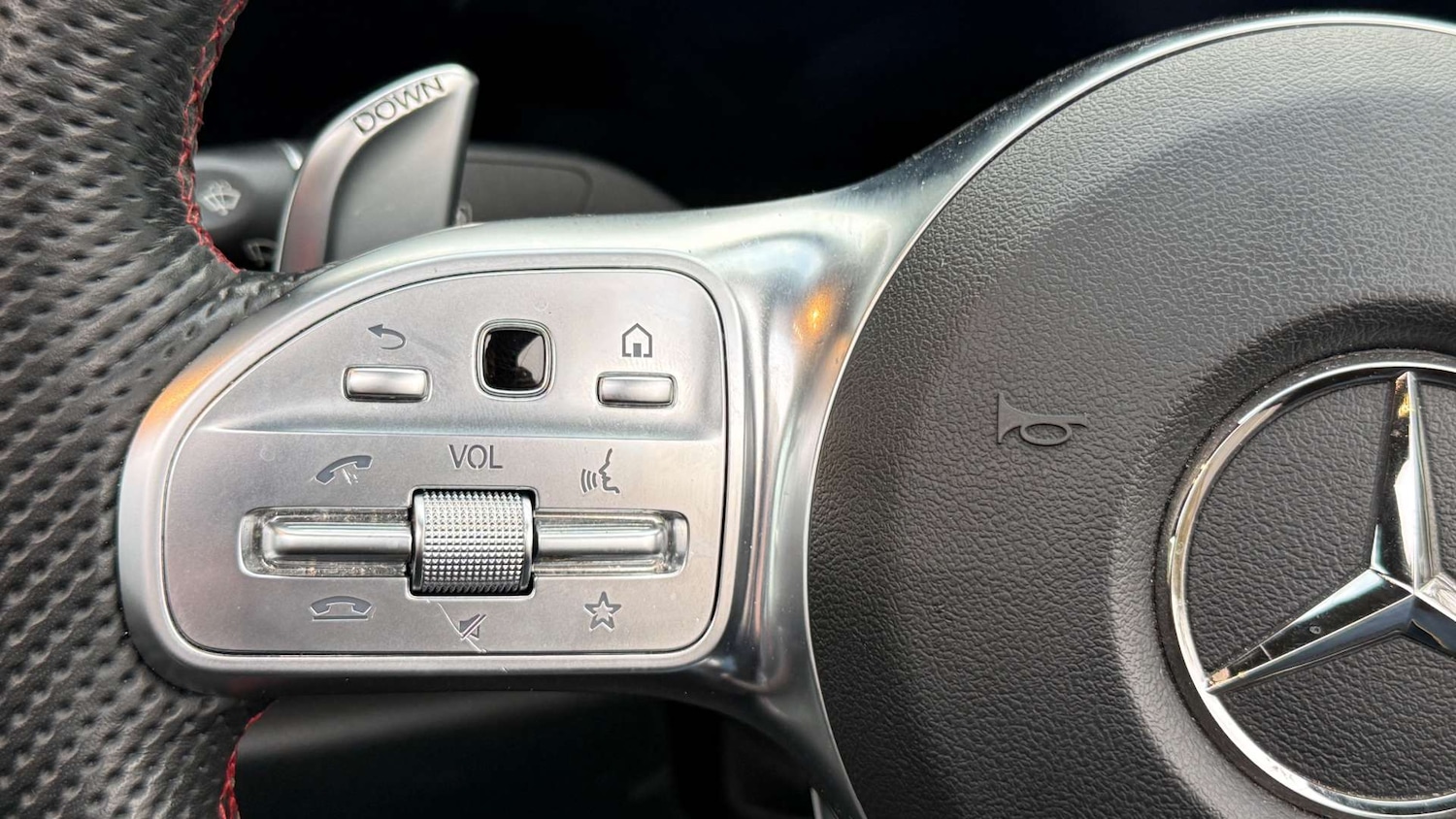 Used Mercedes-Benz E Class 2019 for sale - 76719585: Photo 37