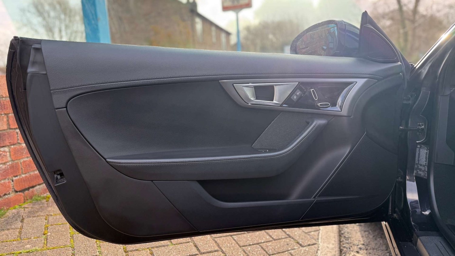 Used Jaguar F-Type 2016 for sale - 77954352: Photo 35