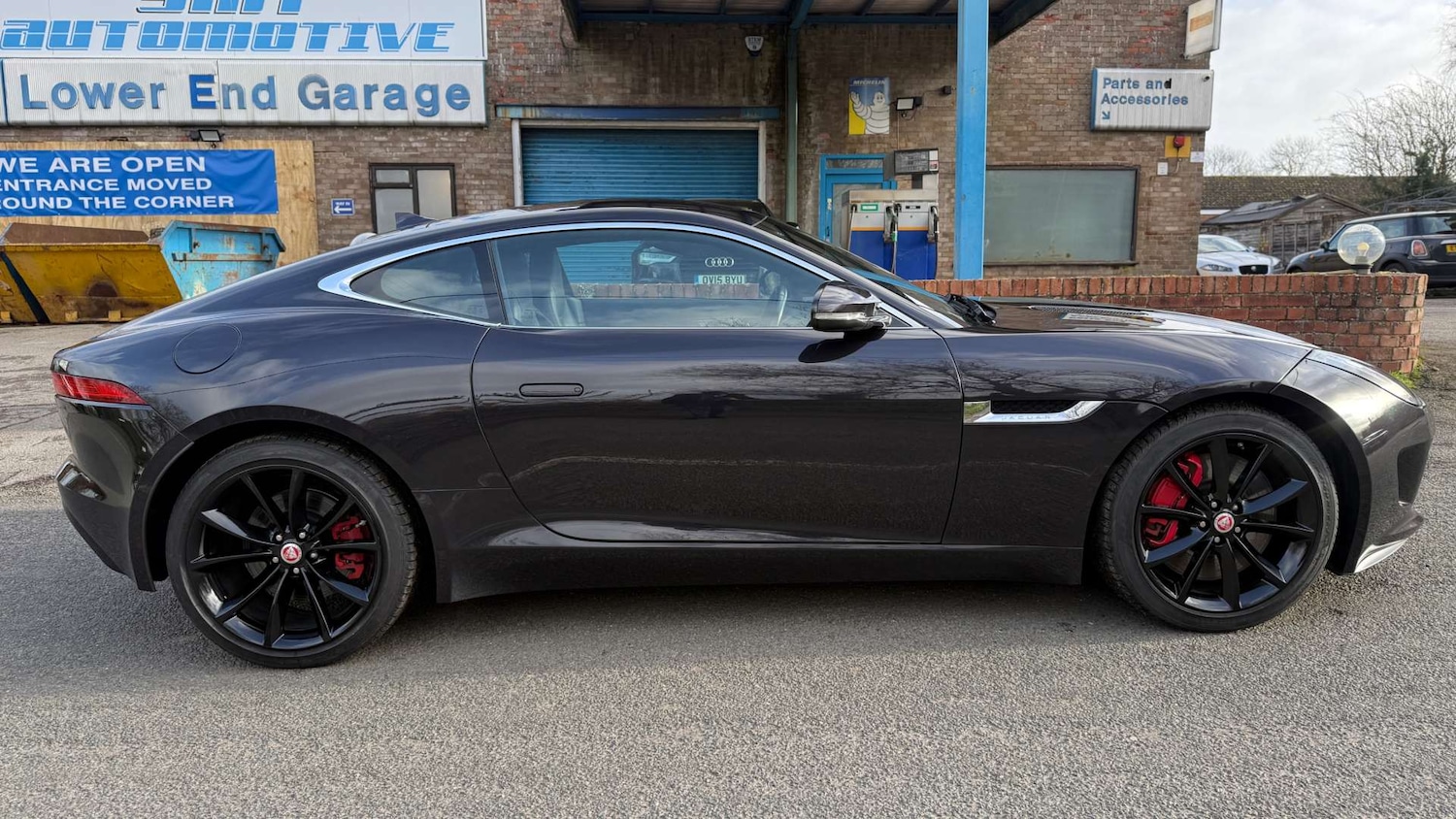 Used Jaguar F-Type 2016 for sale - 77954352: Photo 37