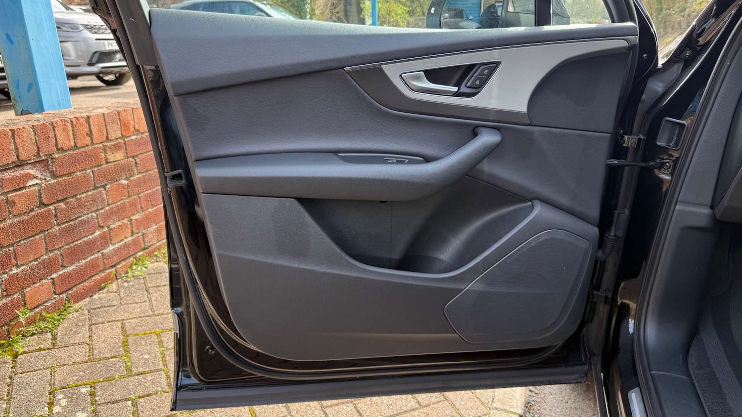 Used Audi Q7 2017 for sale - 77639623: Photo 48