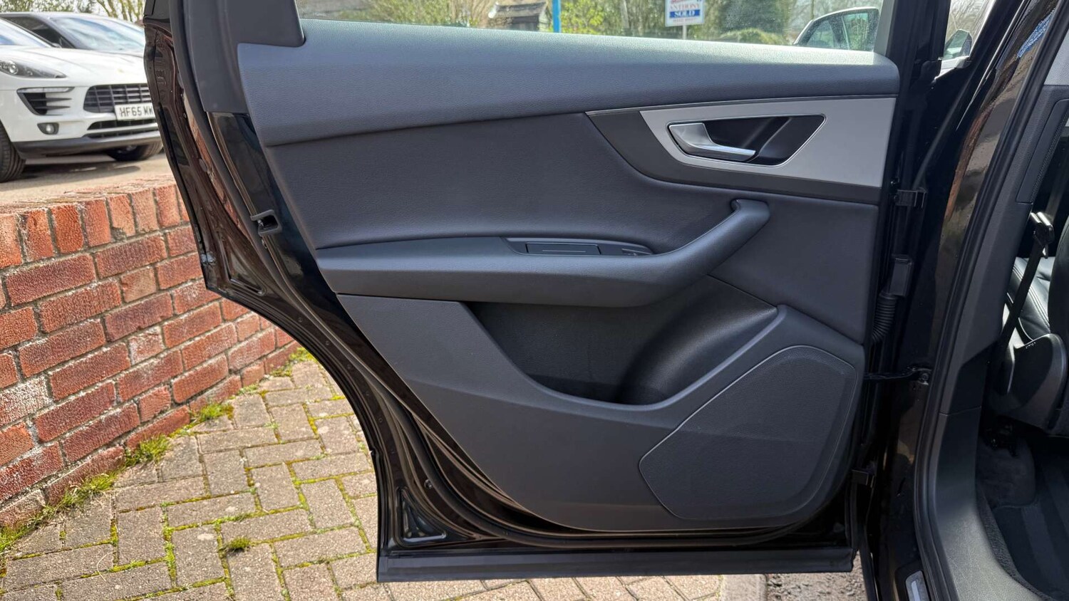 Used Audi Q7 2017 for sale - 77639623: Photo 50