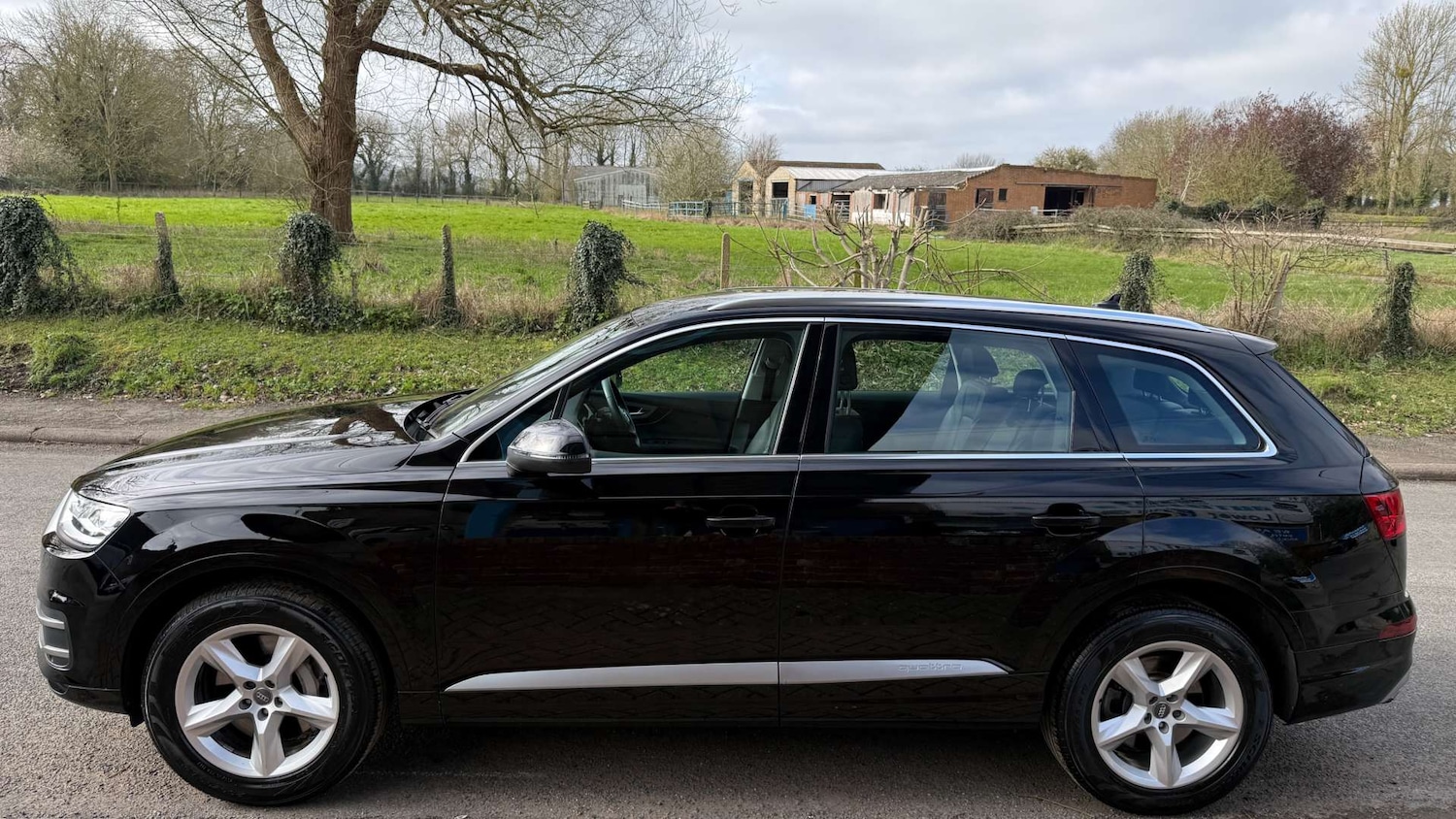 Used Audi Q7 2017 for sale - 77639623: Photo 53