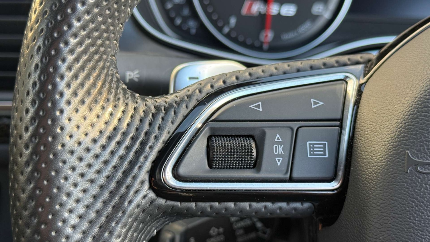 Used Audi RS6 2014 for sale - 77434590: Photo 34