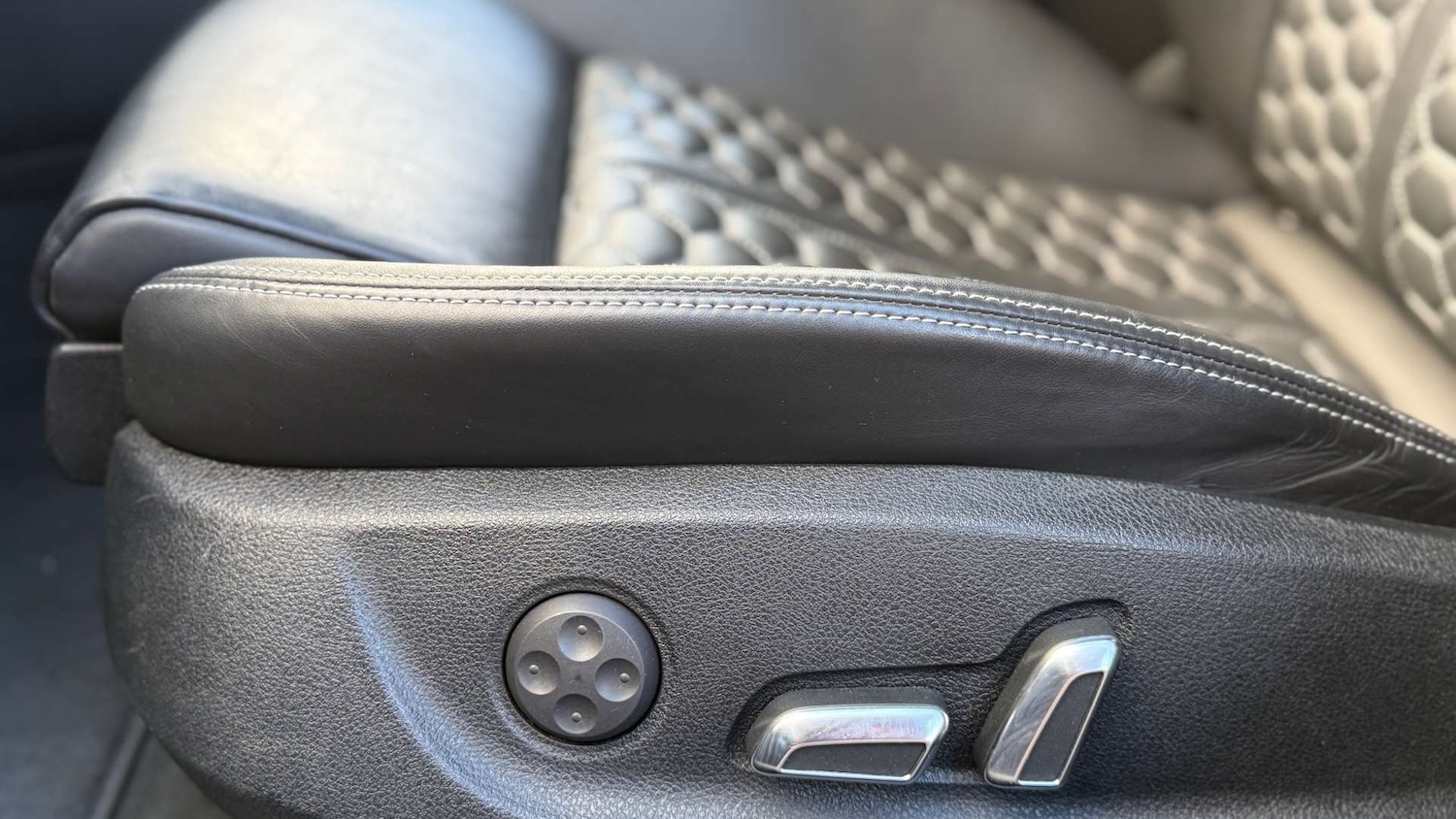 Used Audi RS6 2014 for sale - 77434590: Photo 39