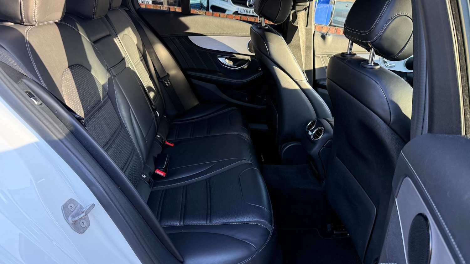 Used Mercedes-Benz C Class 2017 for sale - 76905296: Photo 10