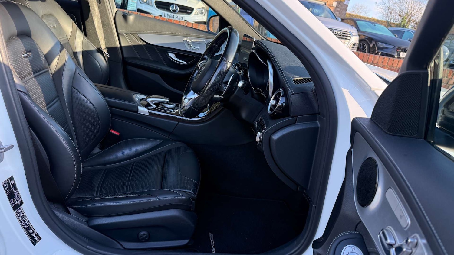 Used Mercedes-Benz C Class 2017 for sale - 76905296: Photo 5