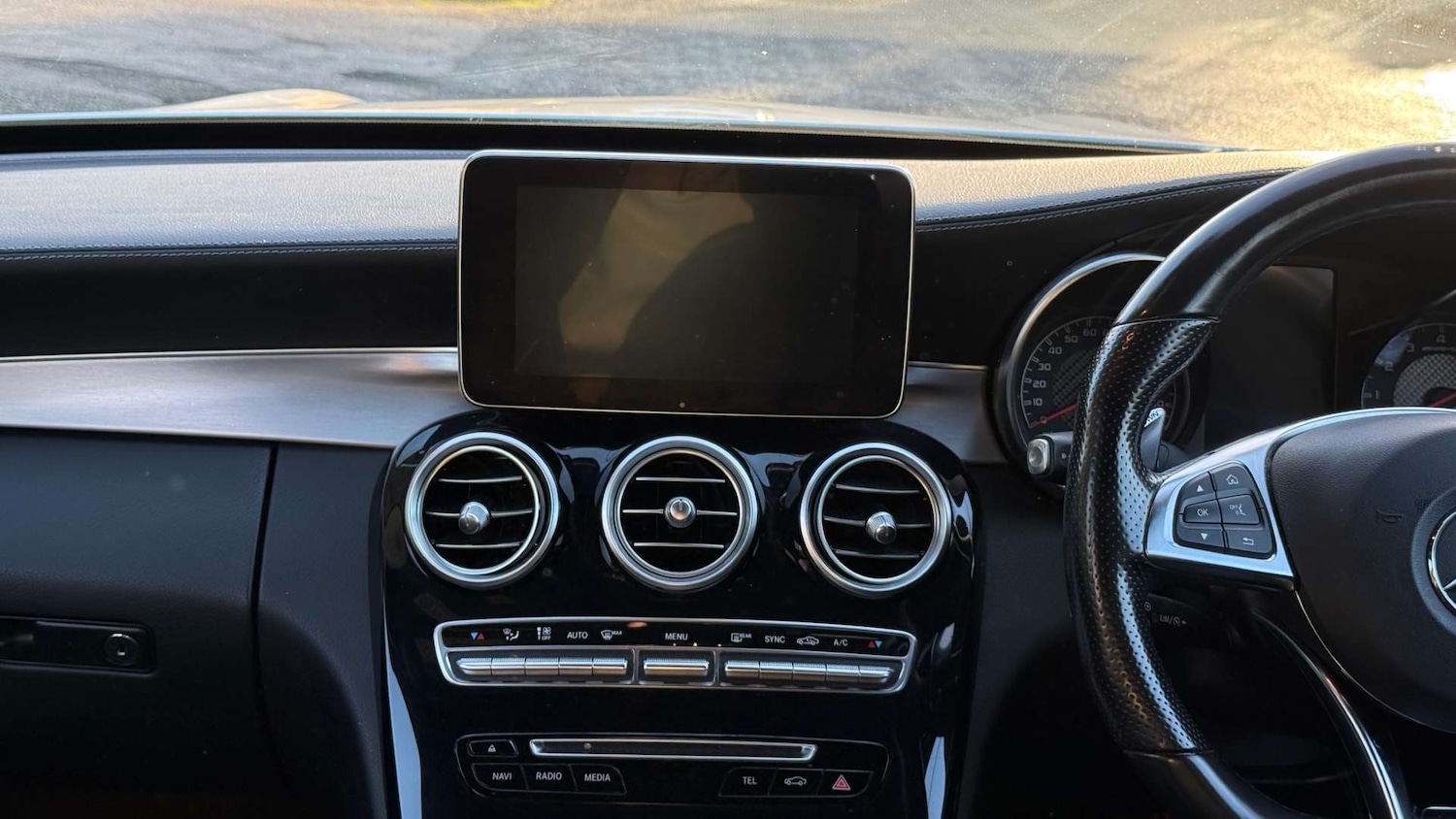 Used Mercedes-Benz C Class 2017 for sale - 76905296: Photo 7