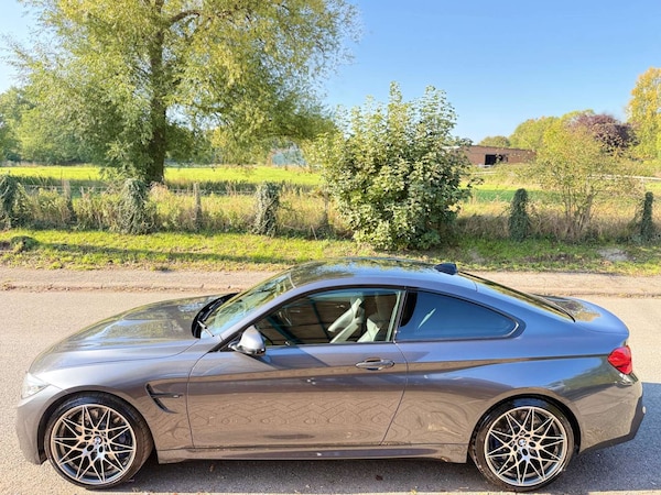Used BMW M4 2017 for sale - 76114500: Photo 42