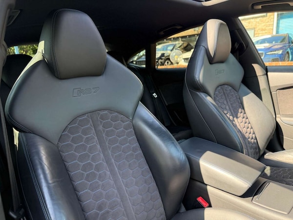 Used Audi RS7 2016 for sale - 76343777: Photo 22