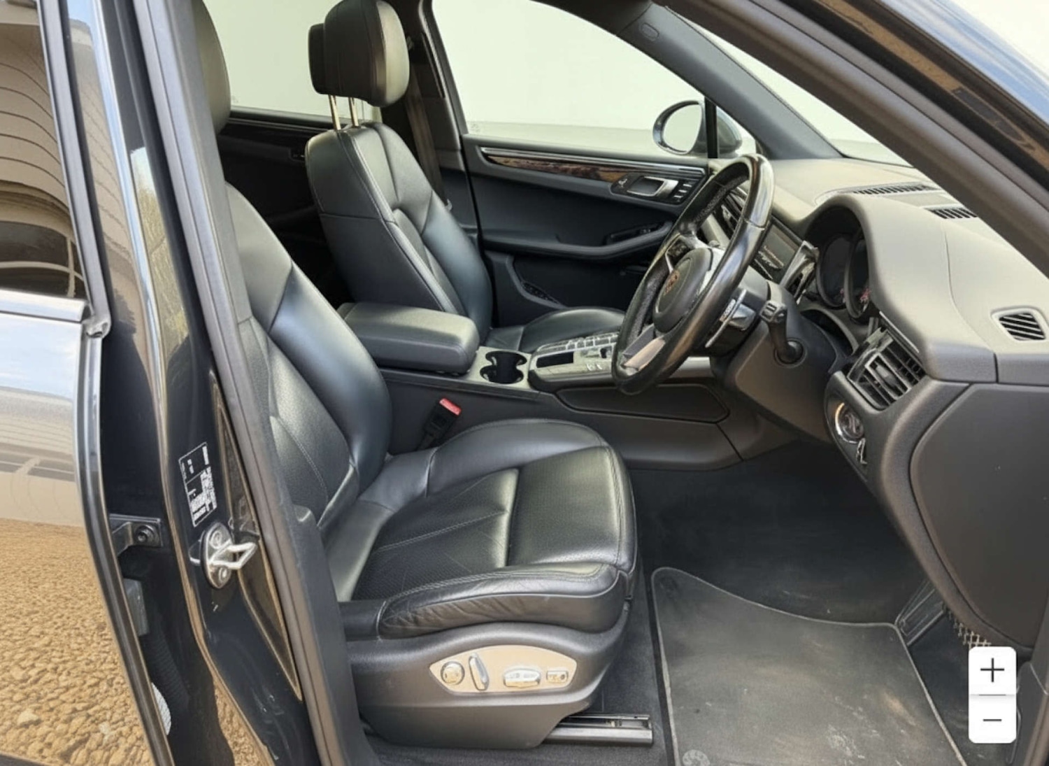 Used Porsche Macan 2019 for sale - 77129070: Photo 3